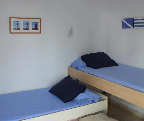 Apartment Seafront *